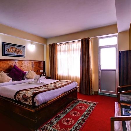דרג'ילינג Hotel White Yak מראה חיצוני תמונה