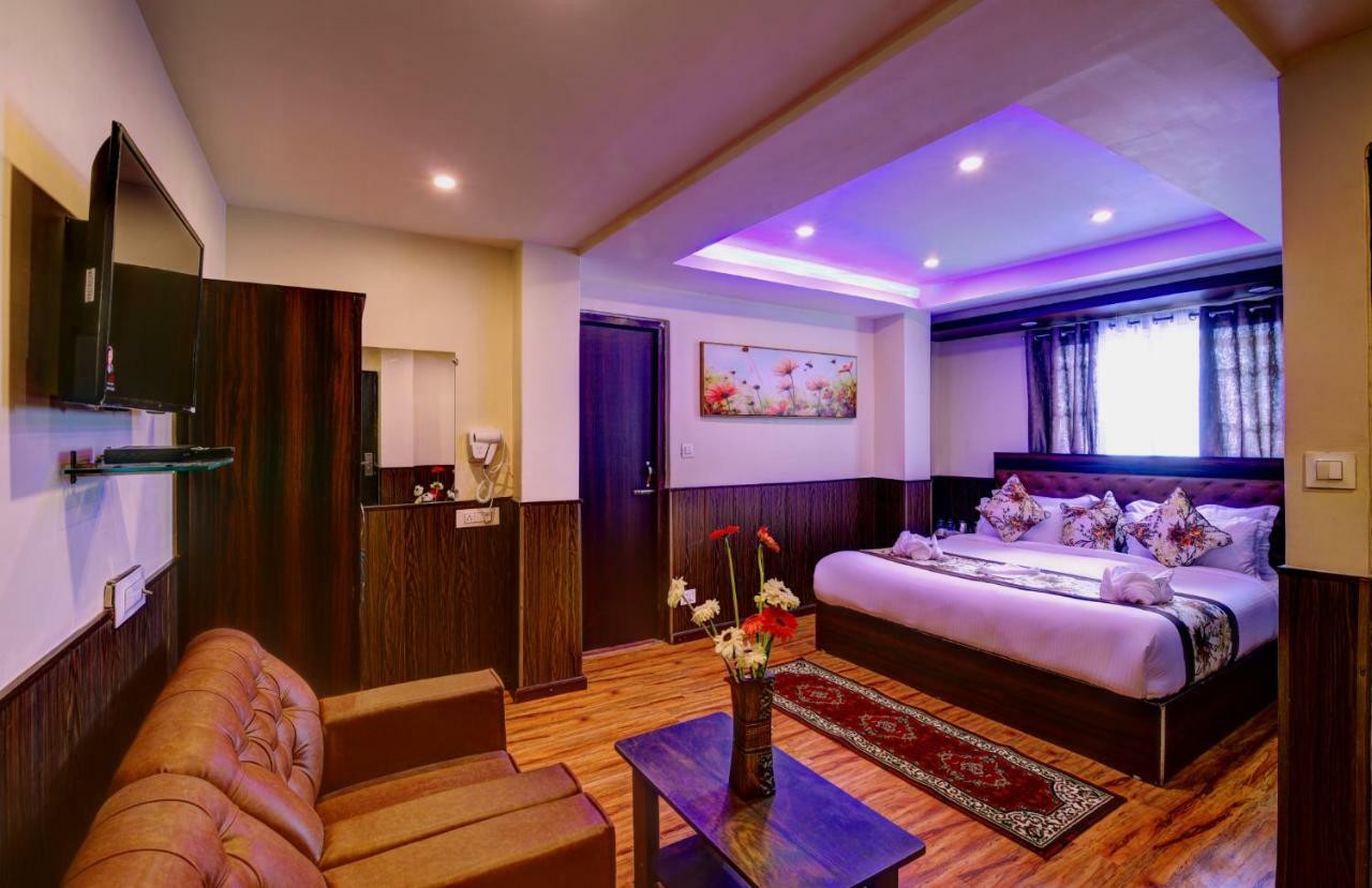 דרג'ילינג Hotel White Yak מראה חיצוני תמונה
